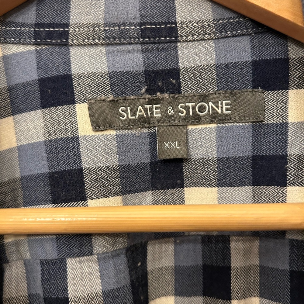 Slate & Stone Men's Navy and Light Blue Plaid Shirt